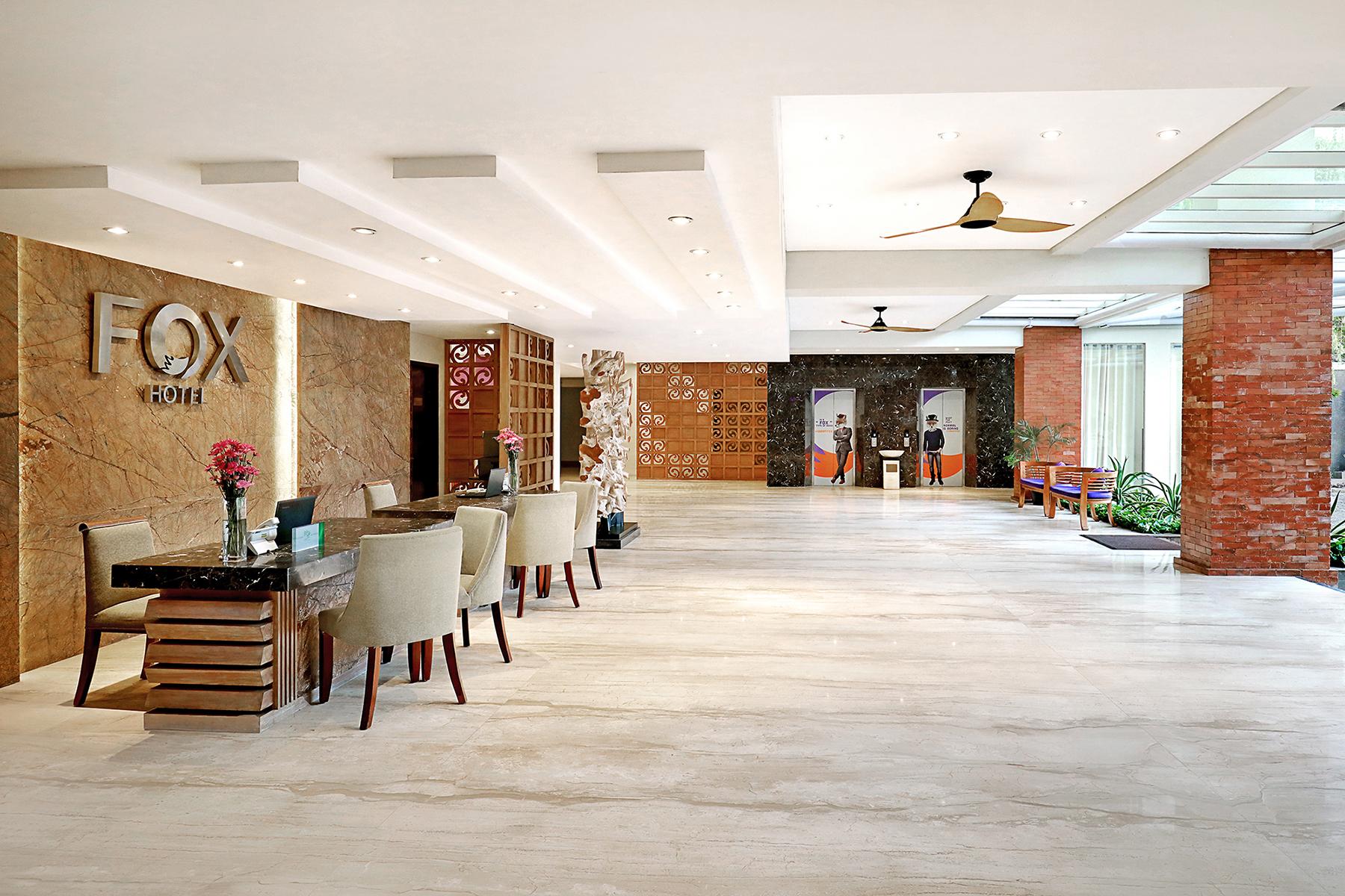 ฟ็อกซ์ โฮเต็ล จิมบารัน บีช Hotel จิมบาราน ภายนอก รูปภาพ
