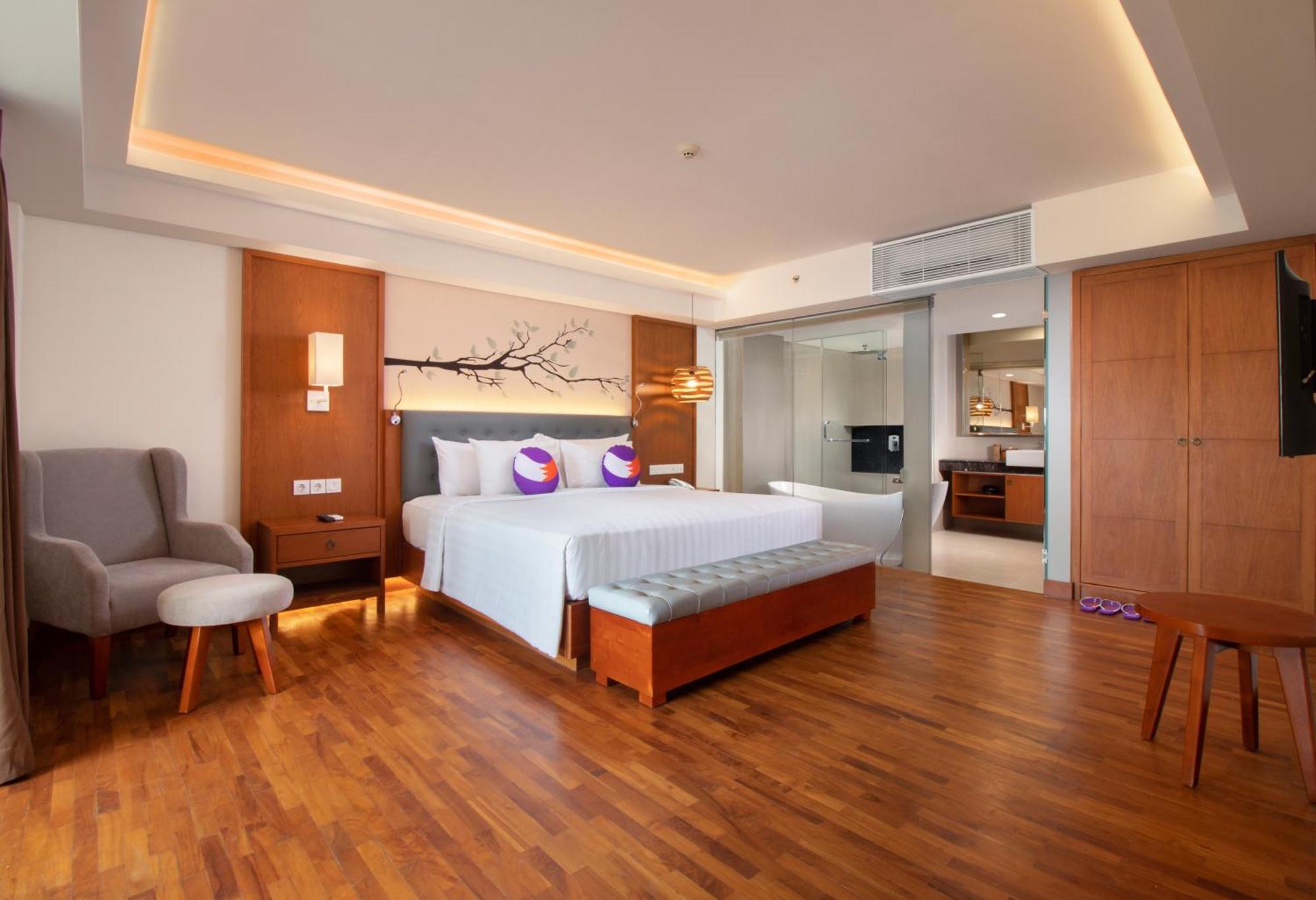 ฟ็อกซ์ โฮเต็ล จิมบารัน บีช Hotel จิมบาราน ภายนอก รูปภาพ