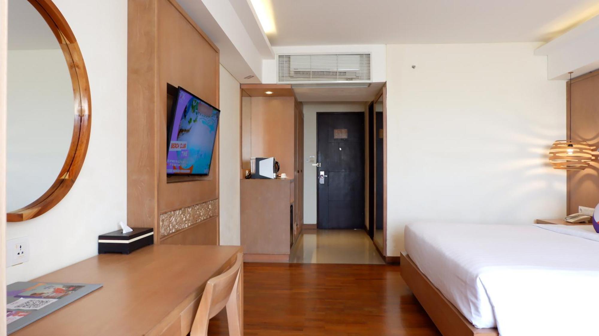 ฟ็อกซ์ โฮเต็ล จิมบารัน บีช Hotel จิมบาราน ภายนอก รูปภาพ
