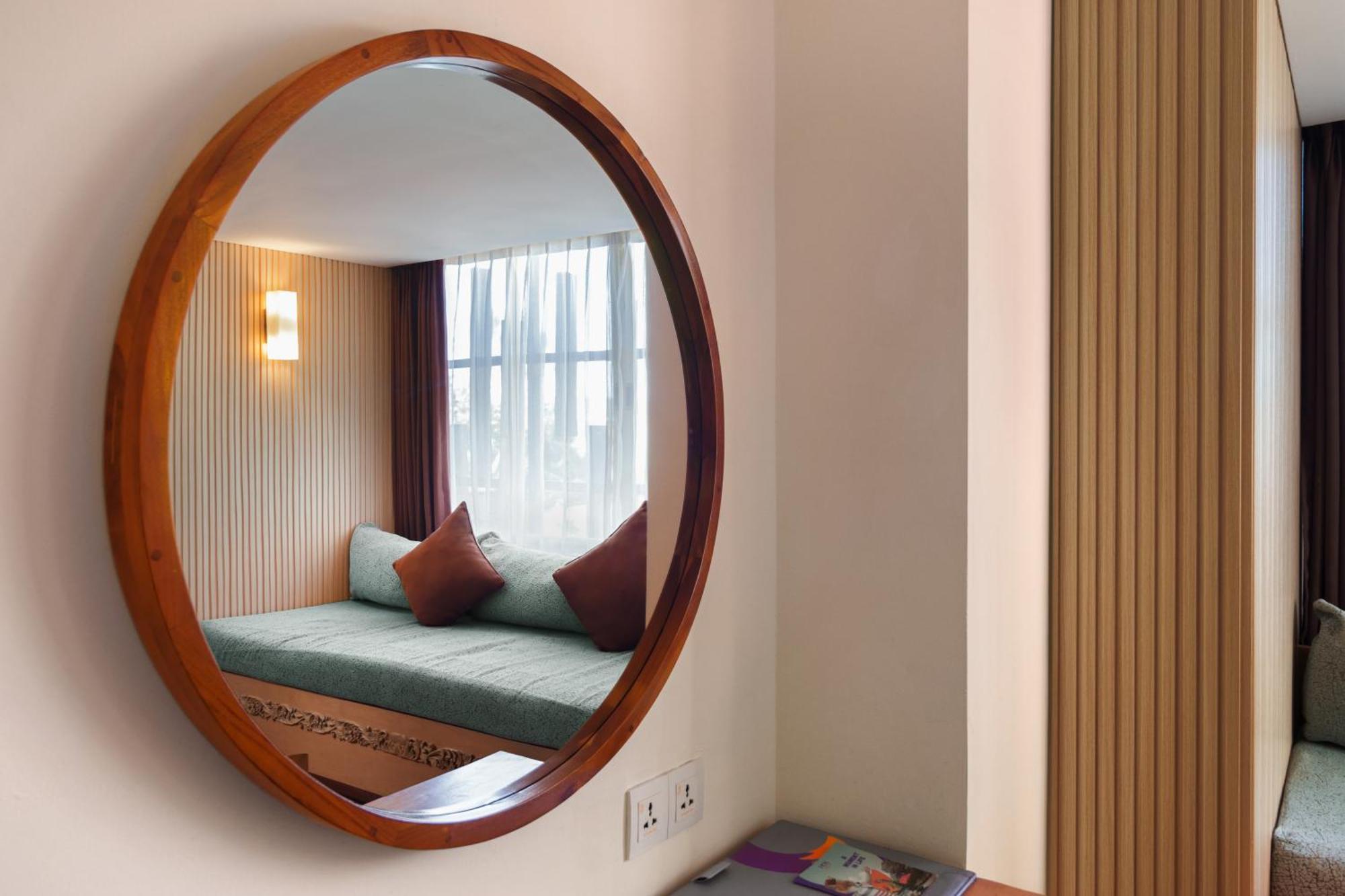 ฟ็อกซ์ โฮเต็ล จิมบารัน บีช Hotel จิมบาราน ภายนอก รูปภาพ