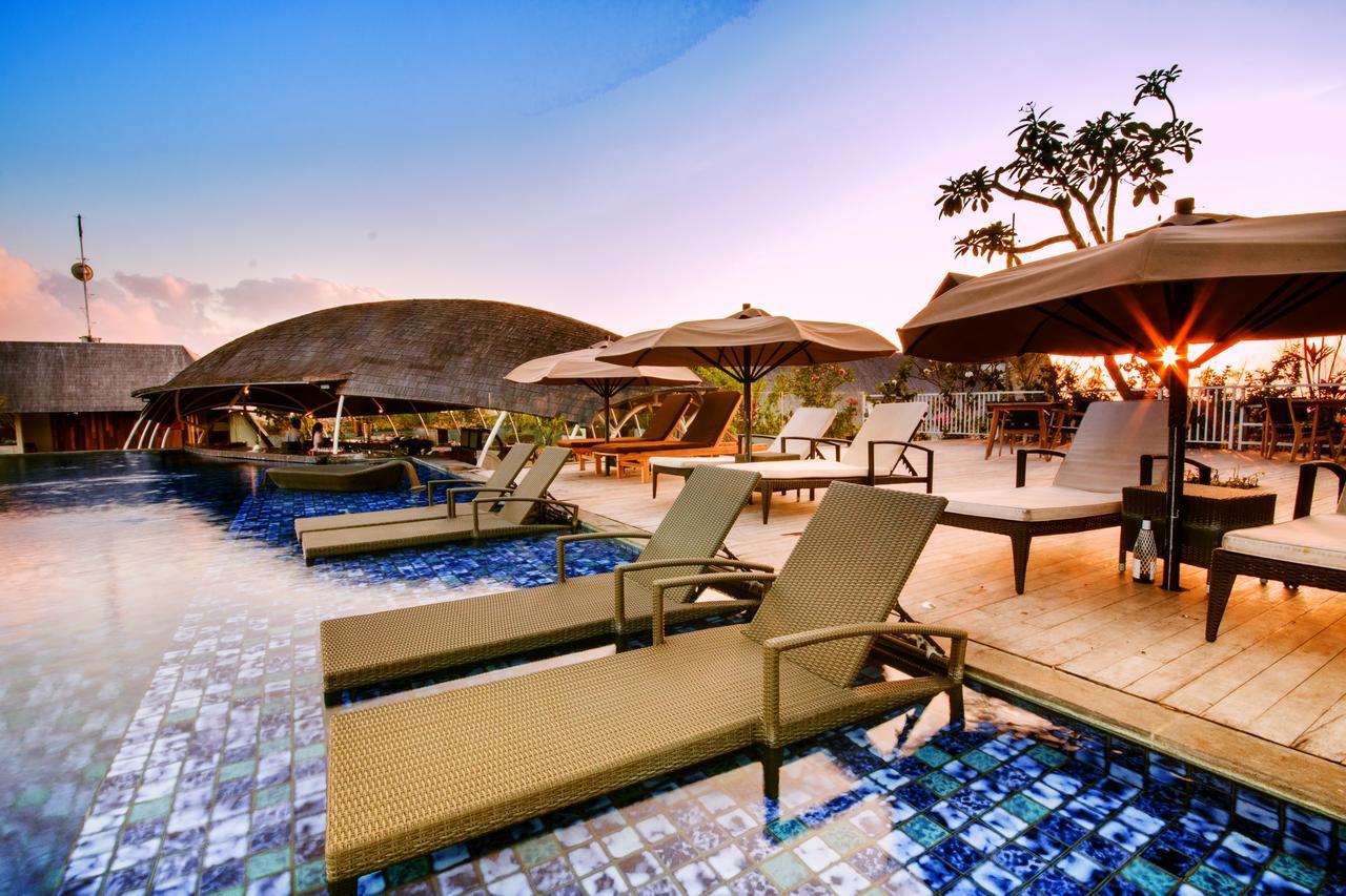 ฟ็อกซ์ โฮเต็ล จิมบารัน บีช Hotel จิมบาราน ภายนอก รูปภาพ