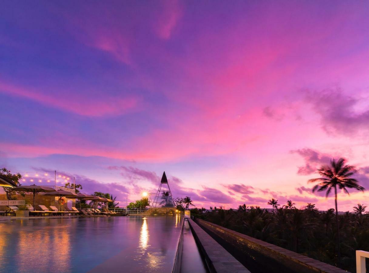 ฟ็อกซ์ โฮเต็ล จิมบารัน บีช Hotel จิมบาราน ภายนอก รูปภาพ